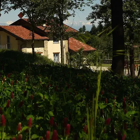 Casa vacanze La Casetta Cerretto Langhe